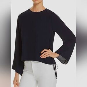 nwot Vince Camuto Black, Navy Bell Sleeve Blouse Sz S